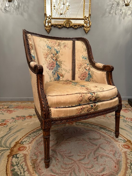 Broken Duchess of Louis XVI style 19th century