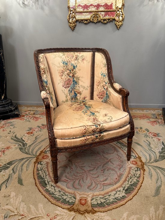 Broken Duchess of Louis XVI style 19th century