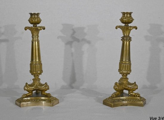 Pair of bronze candlesticks, Restoration period - Early 19th century