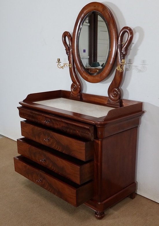 Small Psyche chest of drawers, Restoration period - Early 19th century