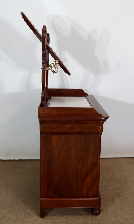 Small Psyche chest of drawers, Restoration period - Early 19th century