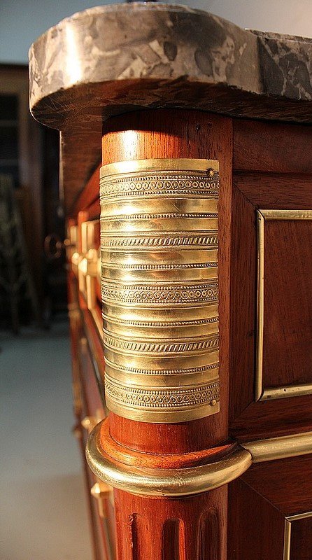 Mahogany chest of drawers, Louis XVI period - XVIIIth century