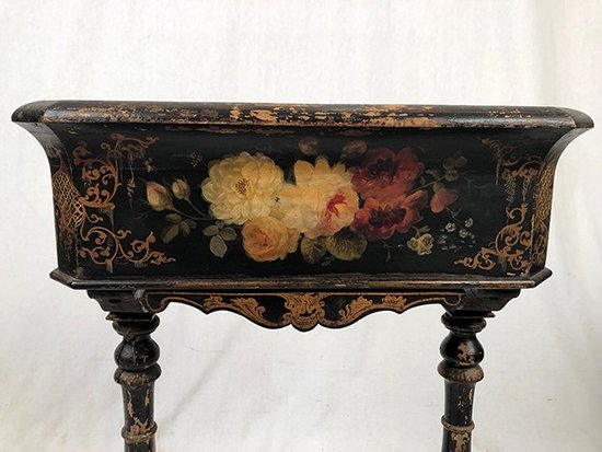 Planter in blackened wood with painted flowers, Napoleon III period