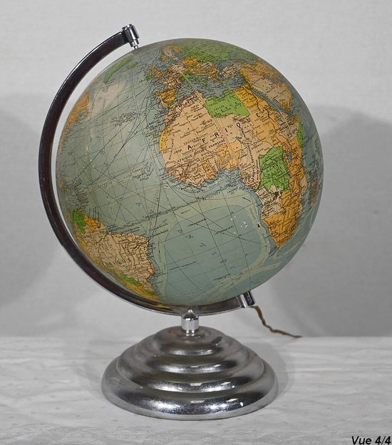 Perrina Glass Globe - 1960