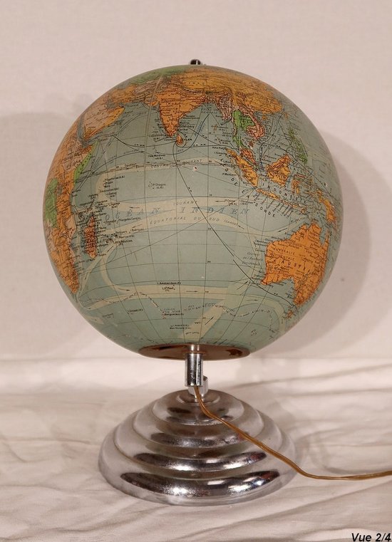 Perrina Glass Globe - 1960