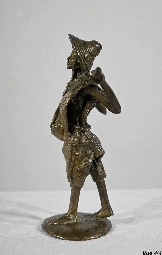 Bronze « Le Paysan Indochinois », Asie – Début XXe