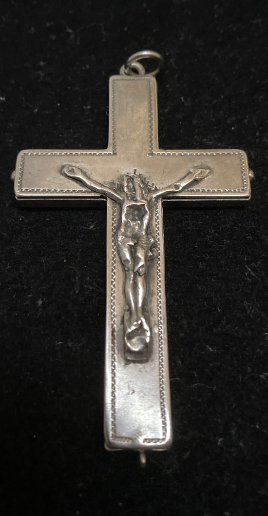 CROSS IN SOLID SILVER XVIII TH