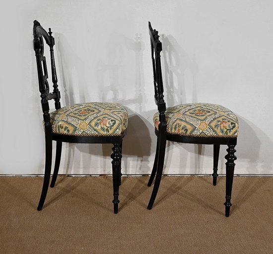 Paire de Chaises laquées noires, Style Louis XVI, époque Napoléon III – Milieu XIXe