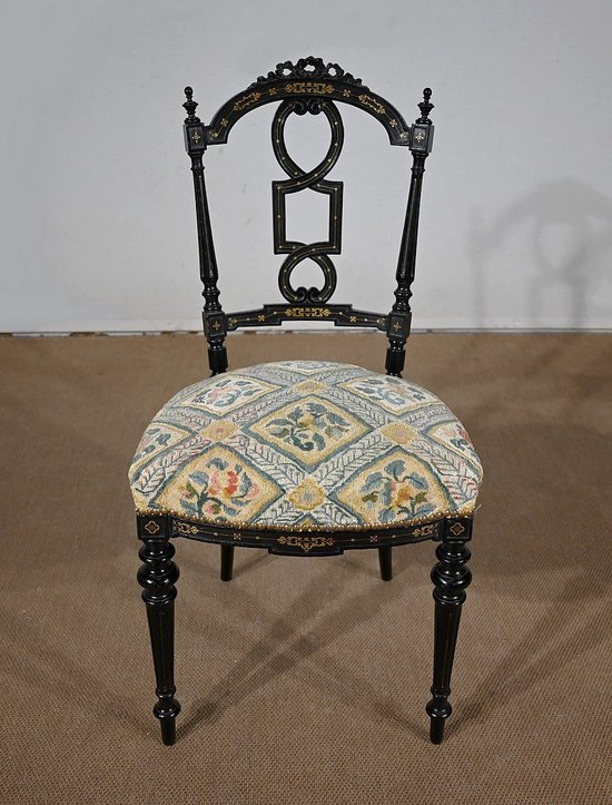 Paire de Chaises laquées noires, Style Louis XVI, époque Napoléon III – Milieu XIXe