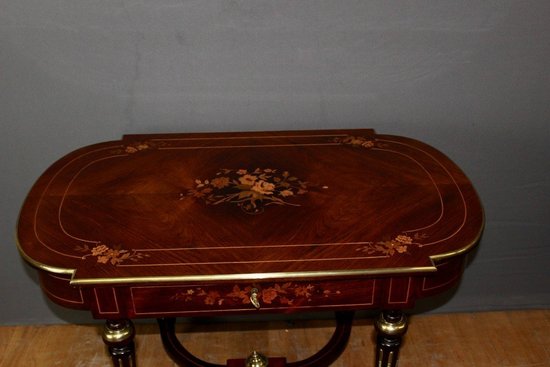 Louis XVI Style Table In Rosewood Inlaid With Flowers late XIX