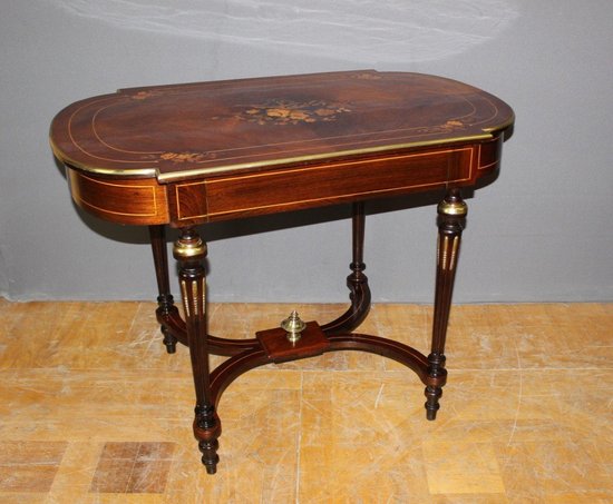 Louis XVI Style Table In Rosewood Inlaid With Flowers late XIX