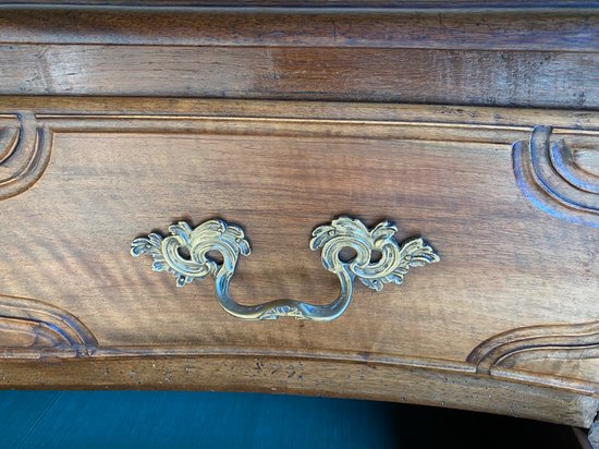 Commode parisienne du XVIII éme siècle