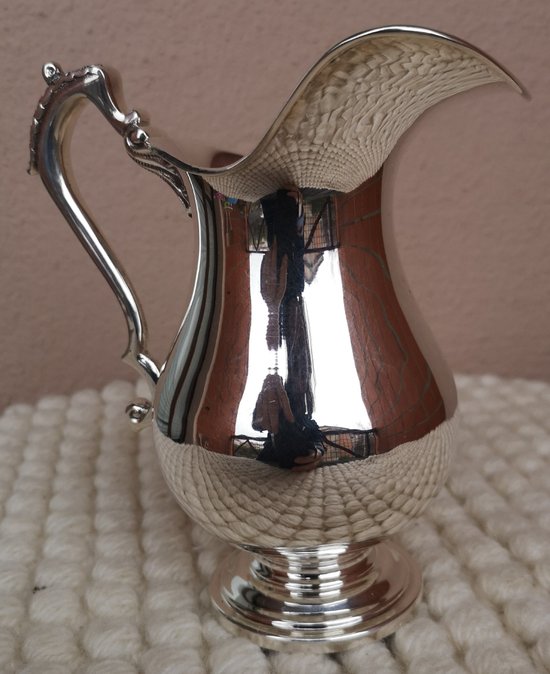 Creamer / milk jug in solid silver (ref D 0097)