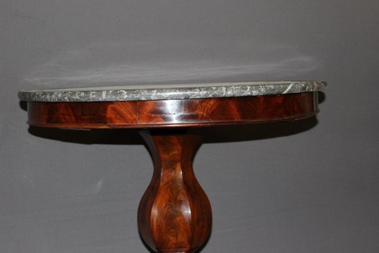 Restoration period pedestal table In mahogany