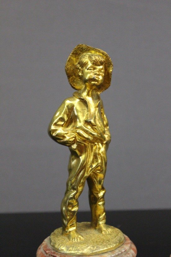 Coppia di sculture in bronzo "bambini fumanti" fine XIX secolo