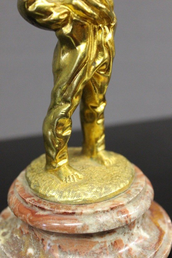 Coppia di sculture in bronzo "bambini fumanti" fine XIX secolo