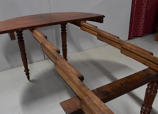 Oval table in solid mahogany, Louis-Philippe period - Middle 19th century