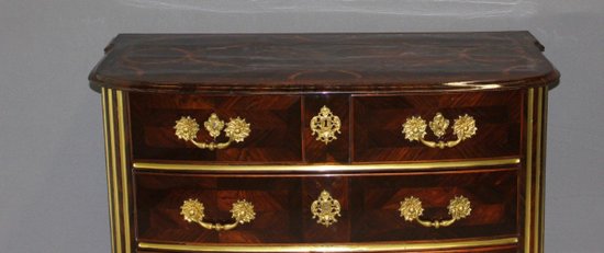 Regency Period Chest Of Drawers In Rosewood