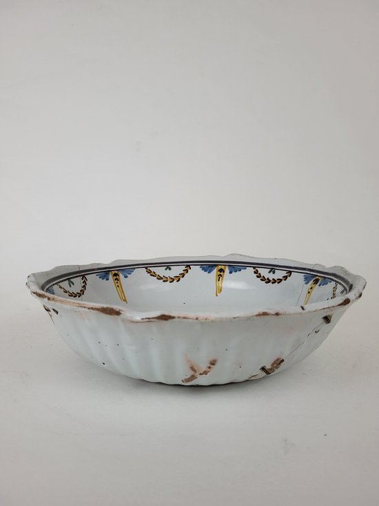 Nevers earthenware salad bowl Late 18th century Early 19th century