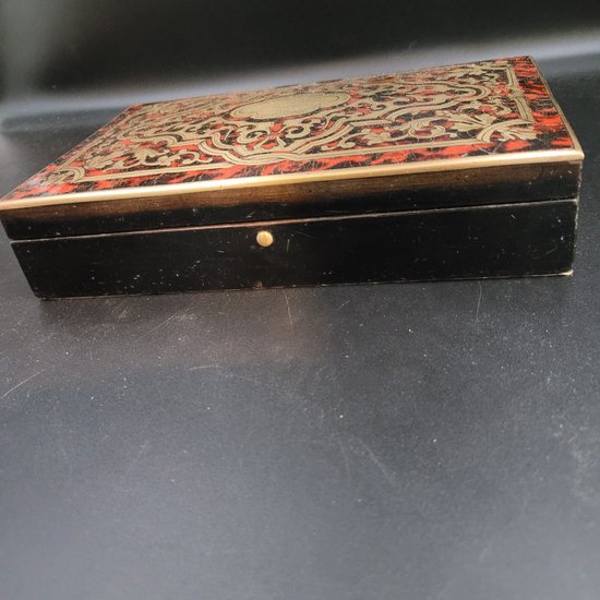 Game box in marquetry boulle