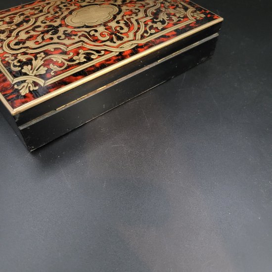 Game box in marquetry boulle