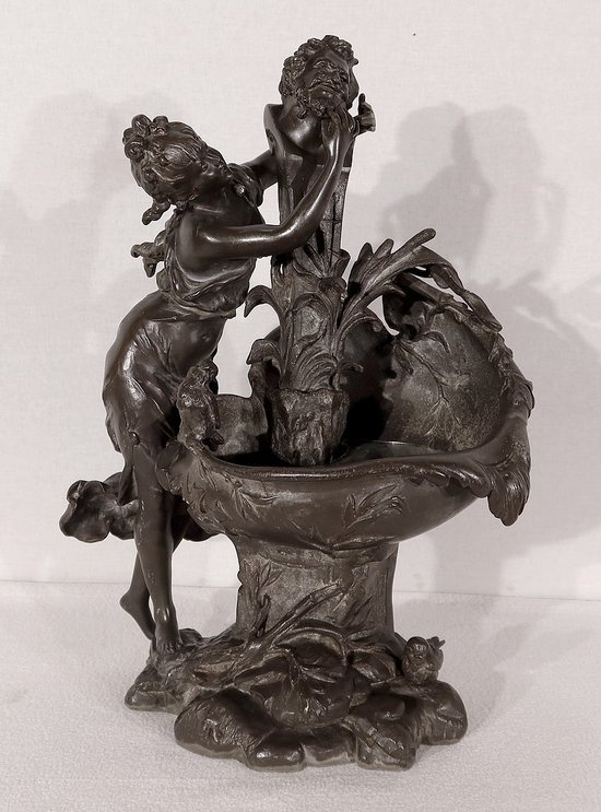 Sculpture en Etain « La fontaine », de G. Van de Voorde , Art Nouveau – 1900