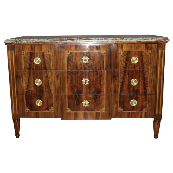 Louis XVI Swiss chest of drawers in walnut, late 18th century