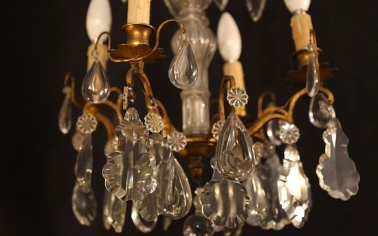 Chandelier with pendants, 19th century