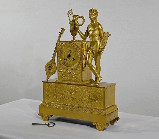 Clock in gilded bronze, stamped " Leroy Palais Royal ", Empire period - Early 19th century