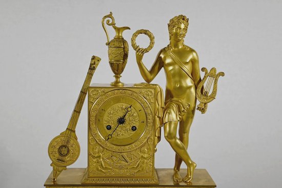 Clock in gilded bronze, stamped " Leroy Palais Royal ", Empire period - Early 19th century