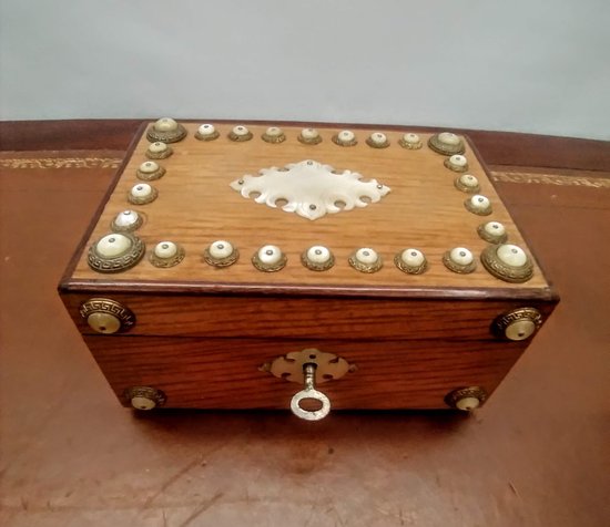 Small jewelry box