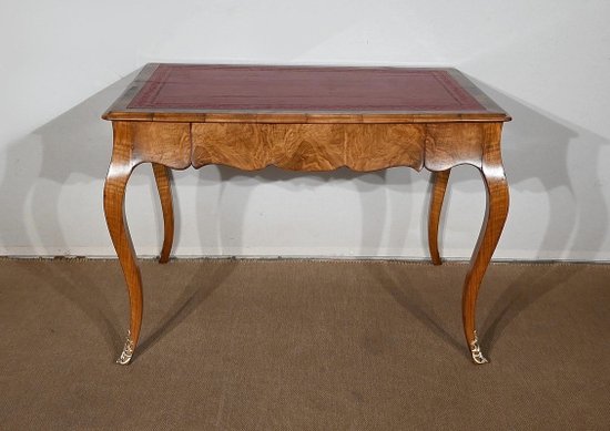 Walnut table and desk, Louis XV style - Mid 19th century