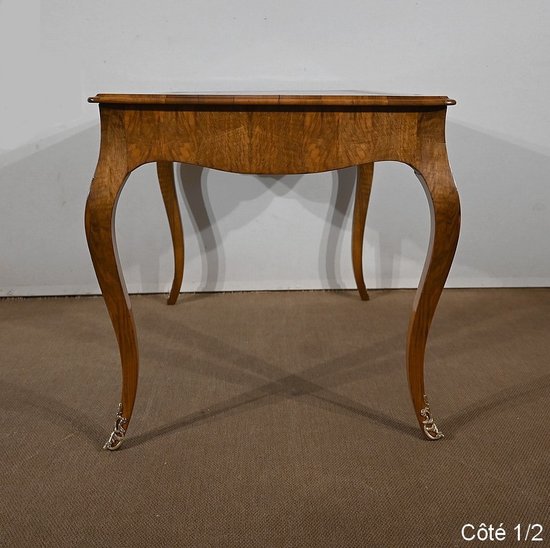 Walnut table and desk, Louis XV style - Mid 19th century