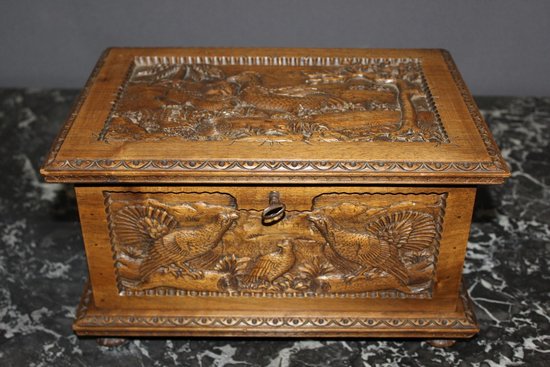 Walnut box with animals decoration end of XIX