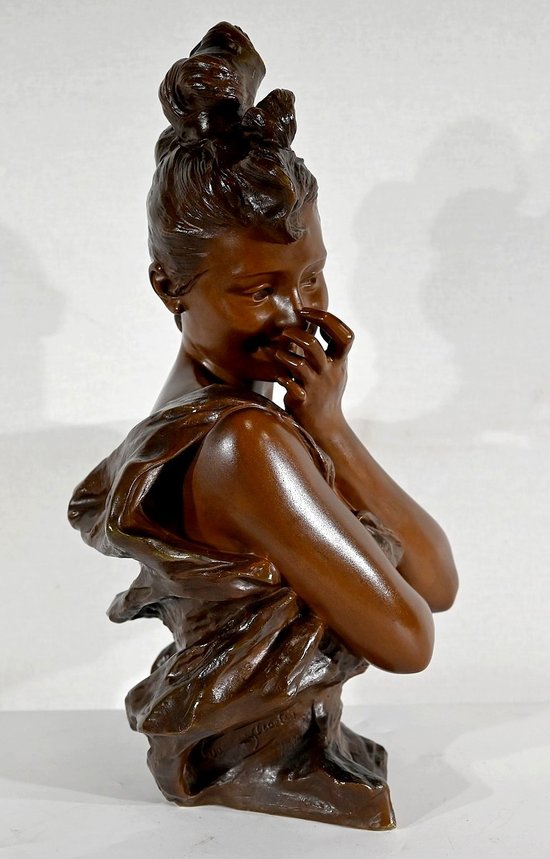 Bronzo "Giovane donna birichina" di G. Van Der Straeten, Art Nouveau - Fine XIX secolo