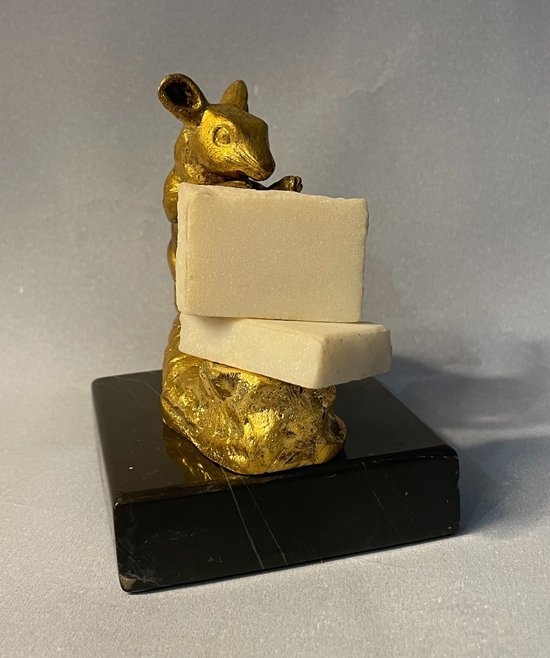 Gilt bronze ''Sugar mouse'' signed C. Bailly.