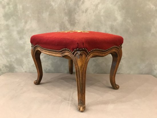 Louis XV style stool in beech wood covered with a tapestry of 20th century flowers