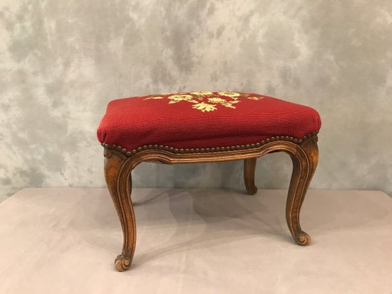 Louis XV style stool in beech wood covered with a tapestry of 20th century flowers