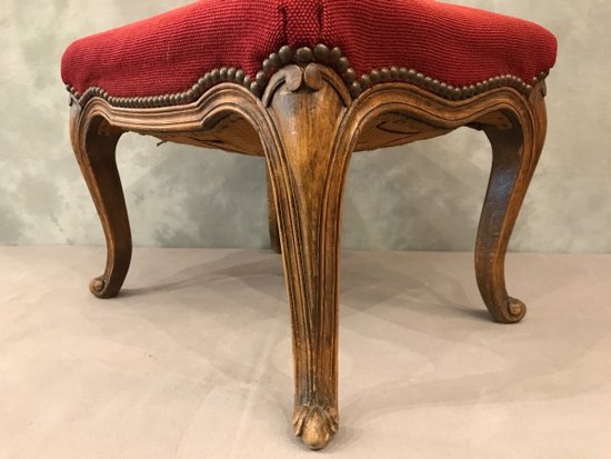 Louis XV style stool in beech wood covered with a tapestry of 20th century flowers