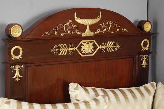 Empire Period Mahogany Sofa Bed Decorated With Lyre And Bust Of Mercury, 19th