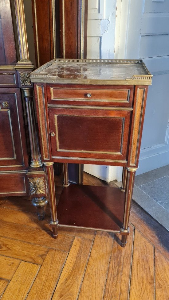 Mahogany Louis XVI Style Bedroom