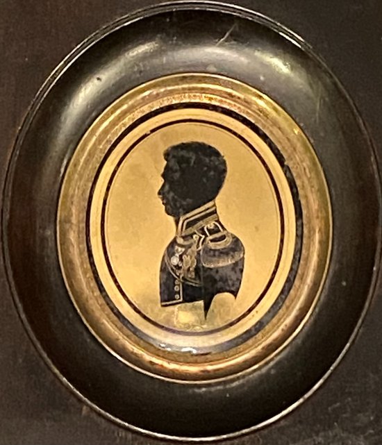 Miniature, masonic silhouette