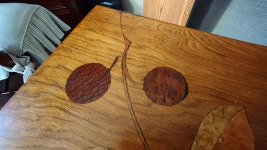 Table of living room with flaps in marquetry in the Gallé taste