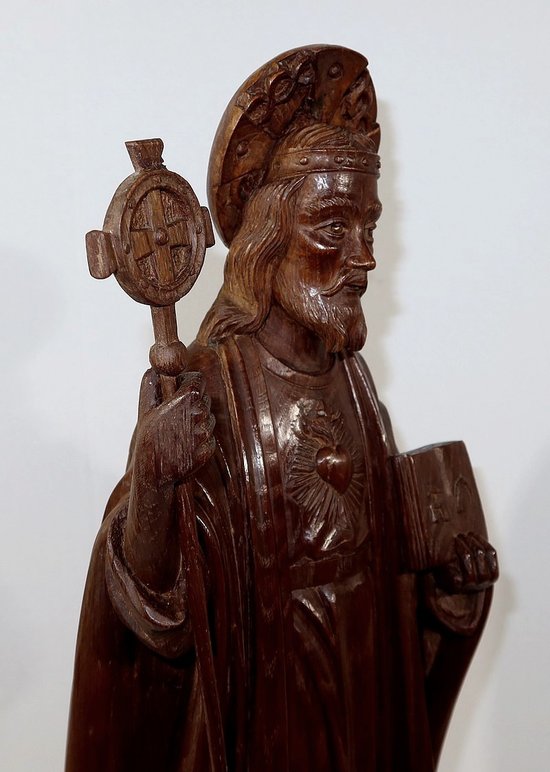 Important Statue of Christ in chestnut - End of XIXth century