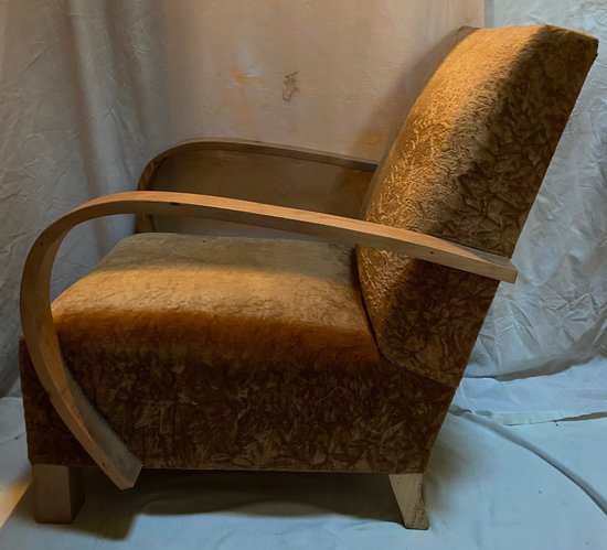 ART DECO ARMCHAIR