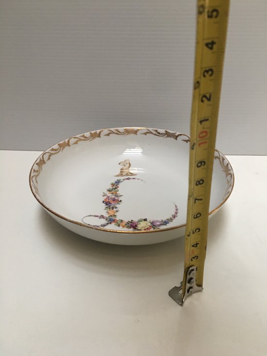 COUPE PORCELAINE ALLEMANDE 