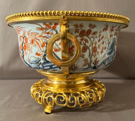 Large Cup In Imari Porcelain And Gilt Bronze Mount Nineteenth