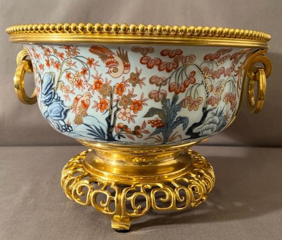 Large Cup In Imari Porcelain And Gilt Bronze Mount Nineteenth