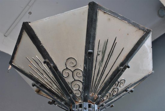 Schmiedeeiserne Stehlampe 1930 Art Deco