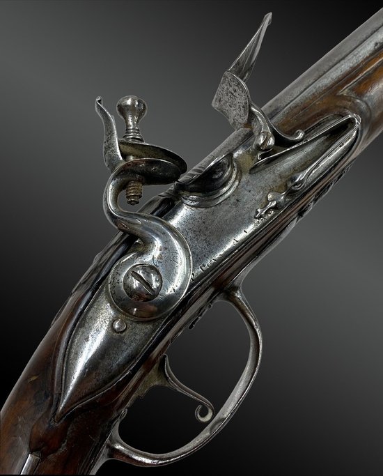 Flintlock pistol, signed P. POULCE à SEDAN - France - XVIIIth